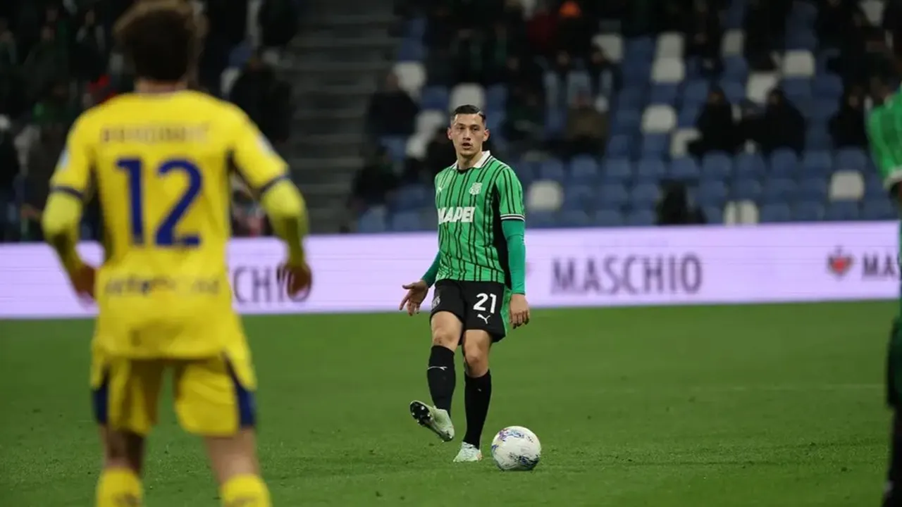 Jay Idzes Bantu Sassuolo Menang Cleansheet dan Naik Klasemen Serie A