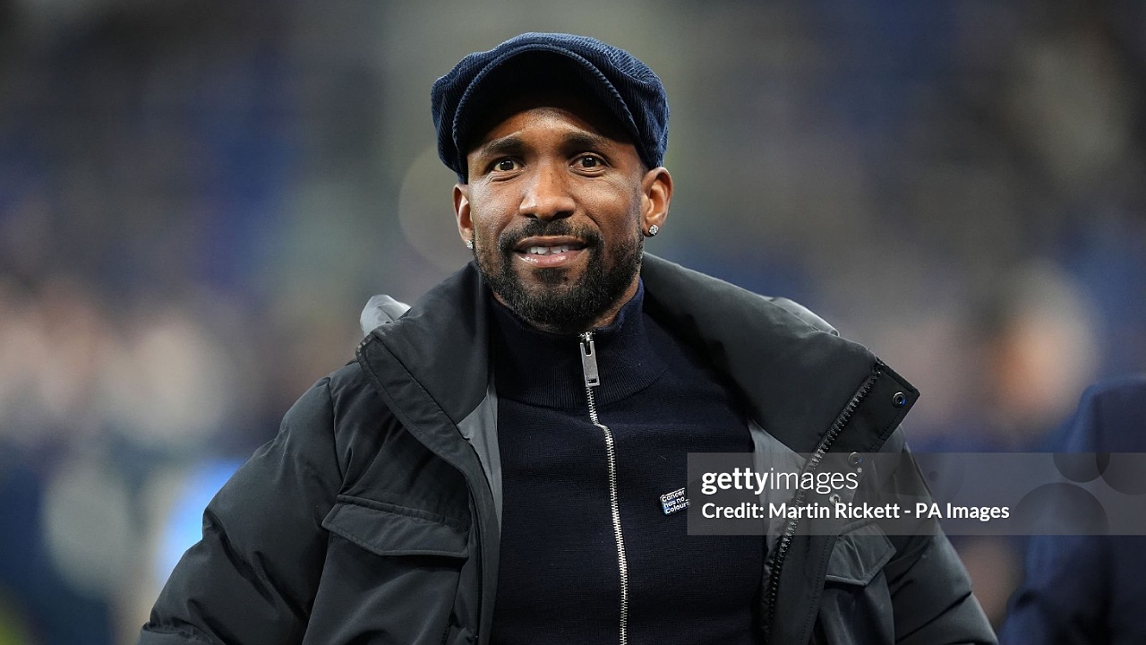Jermain Defoe Yakin Tottenham Tak akan Degradasi