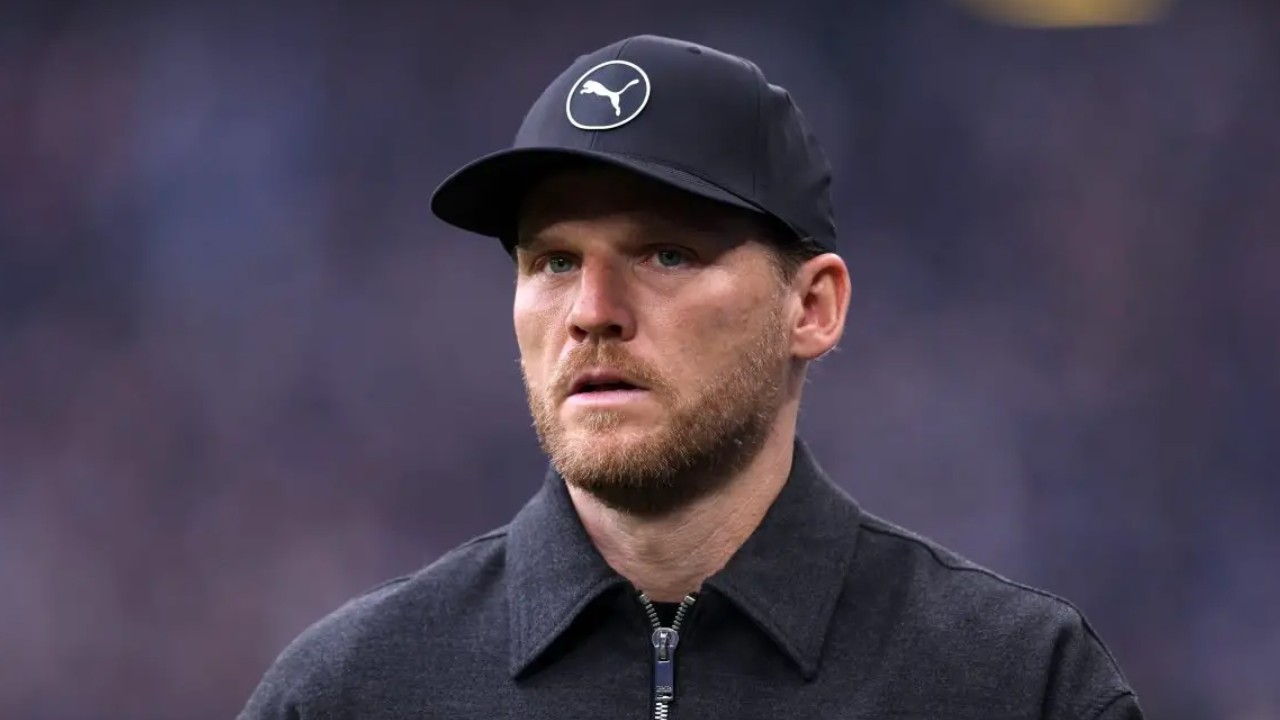 Meski Kalah Lawan SC Freiburg, Masa Depan Eugen Polanski di Gladbach Aman