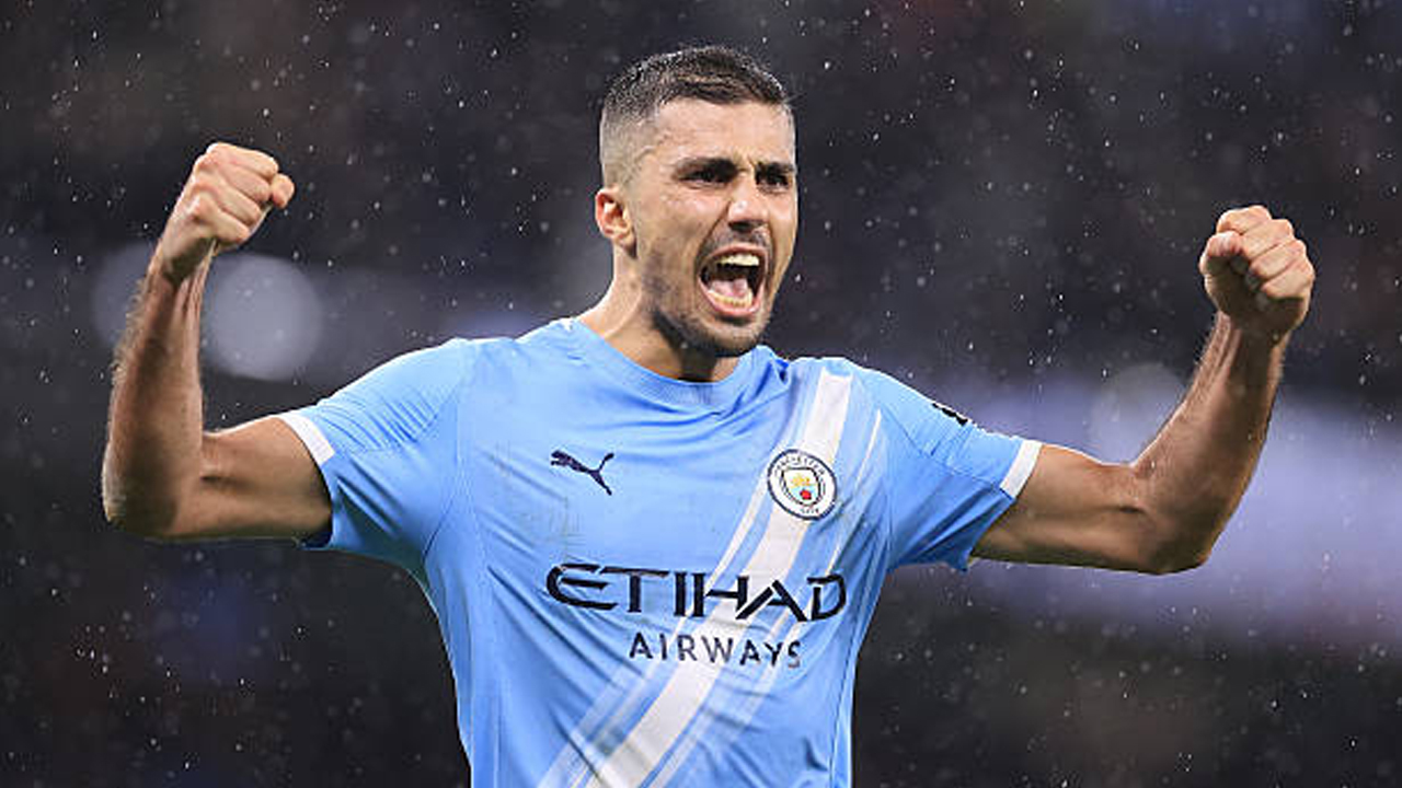 Rodri Jadi Rebutan Real Madrid dan Barcelona, Manchester City Pasang Sikap Tegas