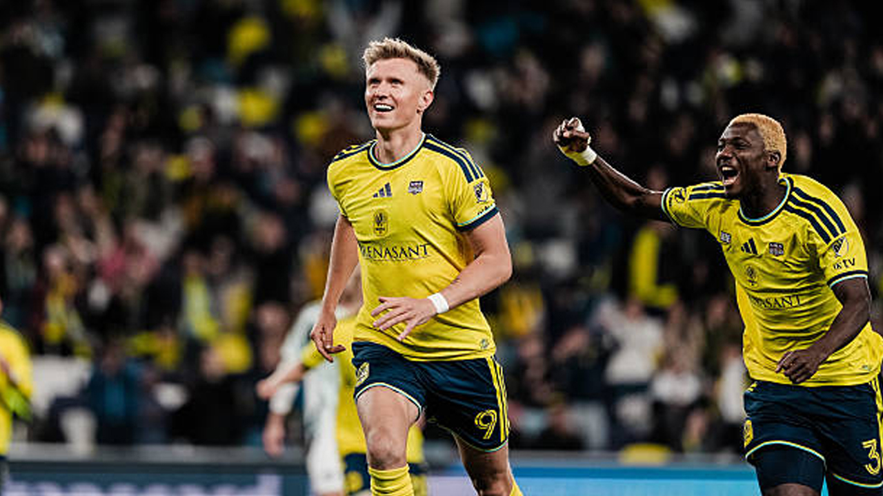 Sam Surridge Menggila, Nashville SC Hajar New England Revolution 4-1