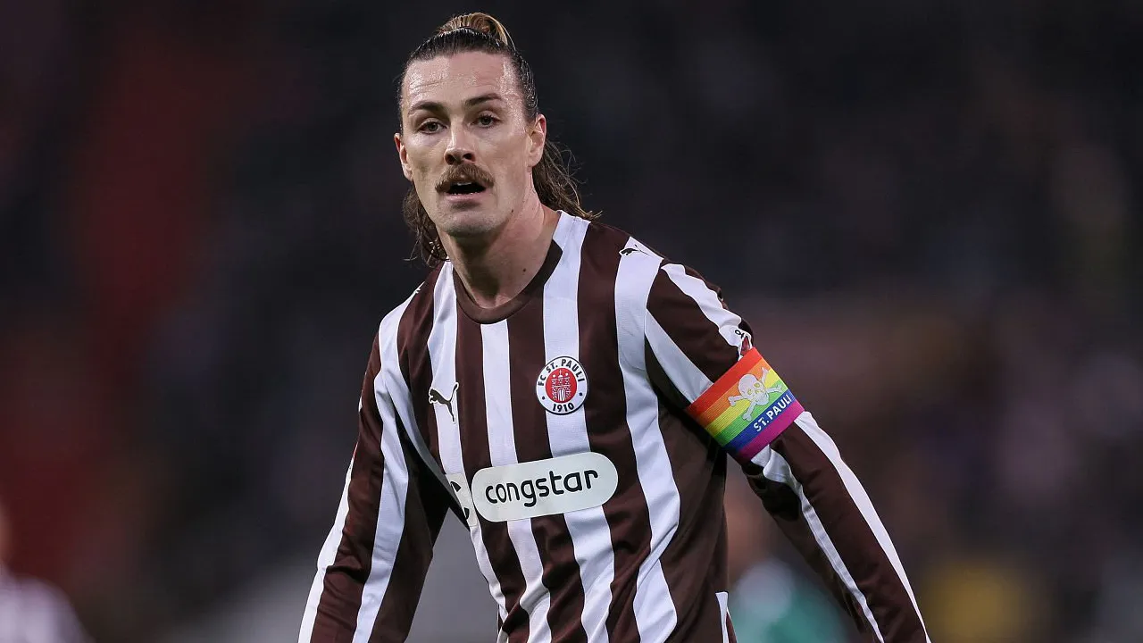 Sukses Kalahkan Werder Bremen, Jackson Irvine Puji St Pauli
