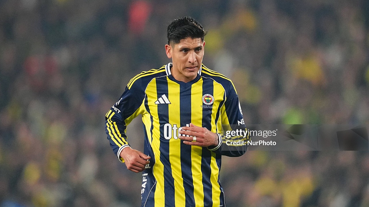 Ajax Amsterdam Intip Peluang Rekrut Edson Alvarez Lagi