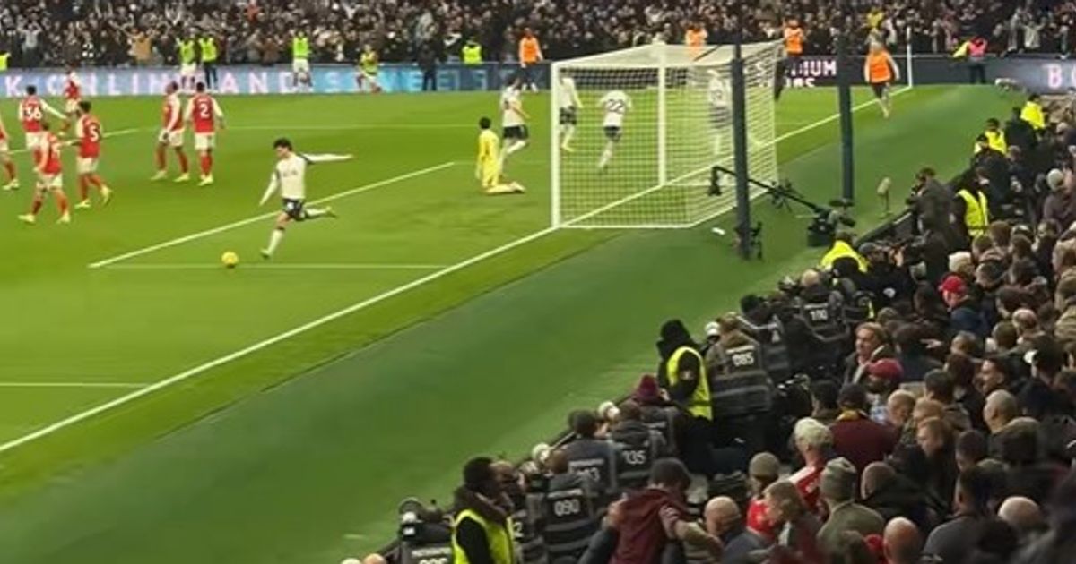 Aksi Tak Terlihat Bintang Tottenham Buat Fans Arsenal Marah