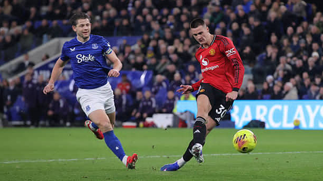 Gol Benjamin Sesko Jadi Penentu, David Moyes Puji Serangan Balik United