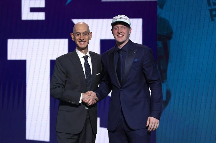 Hornets Pilih Kon Knueppel dengan Bantuan AI di Draft NBA
