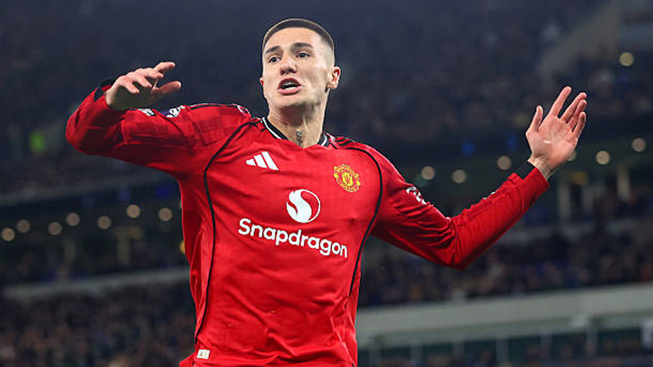 Jadi Supersub Manchester United, Benjamin Sesko Pede Bisa Buktikan Kualitas