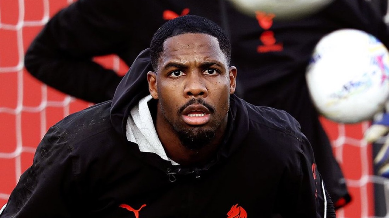 Mike Maignan Tolak Juventus Sebelum Perbarui Kontrak di AC Milan