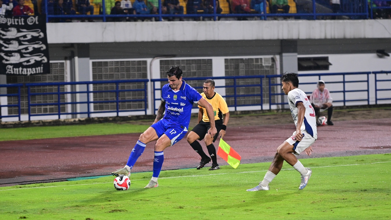 Persib Paling Tumpul di Zona 5 Besar, Begini Komentar Bojan