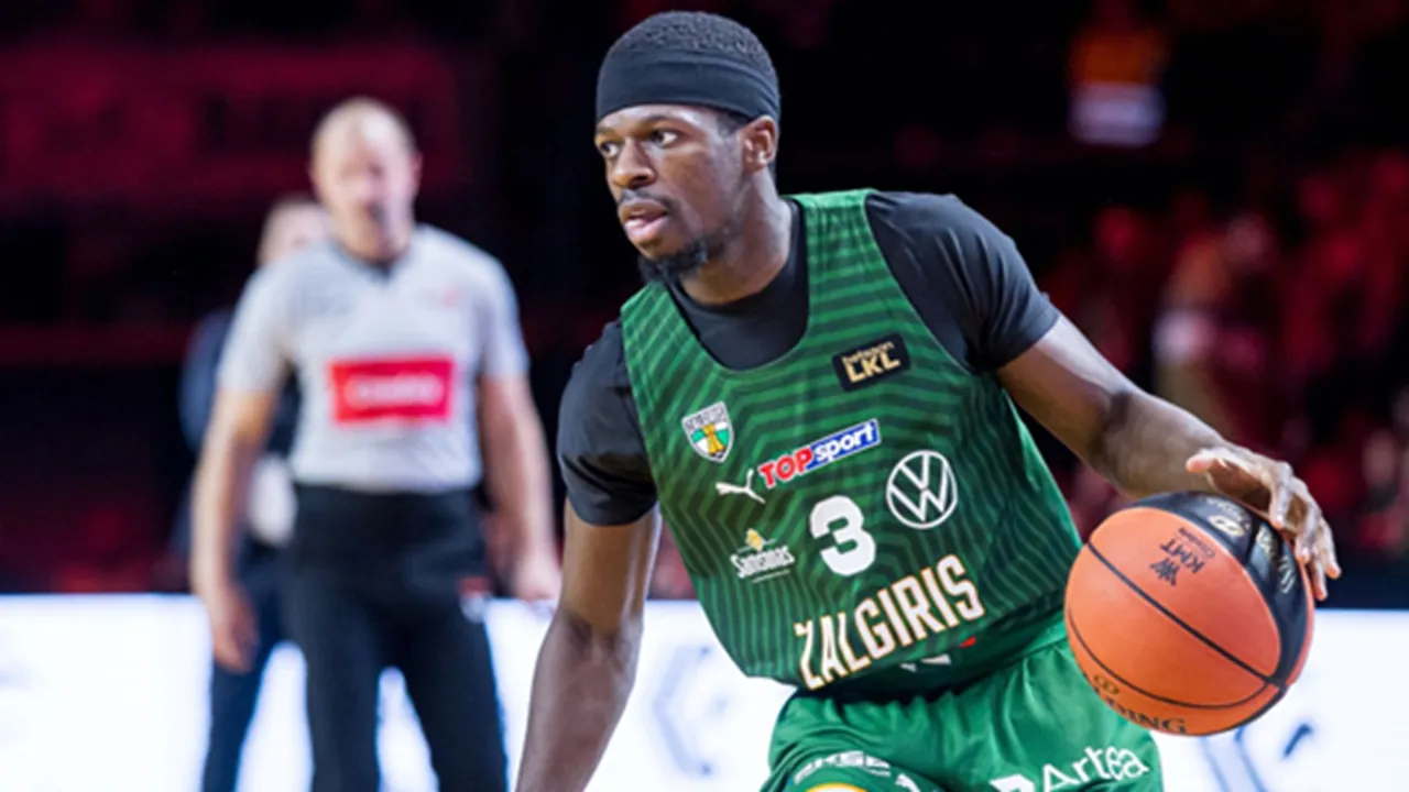 Sylvain Francisco Bantah Capai Kesepakatan dengan Barcelona Basket