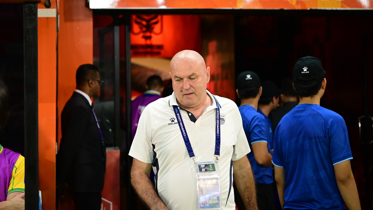 Tim Pesaing Persib Terpeleset, Bojan: Liga Indonesia Itu Sulit