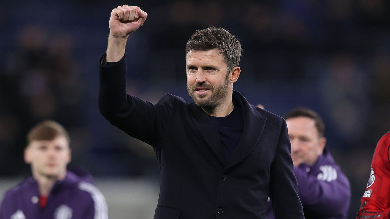 Usai Kalahkan Everton, Michael Carrick Minta MU Segera Alihkan Fokus