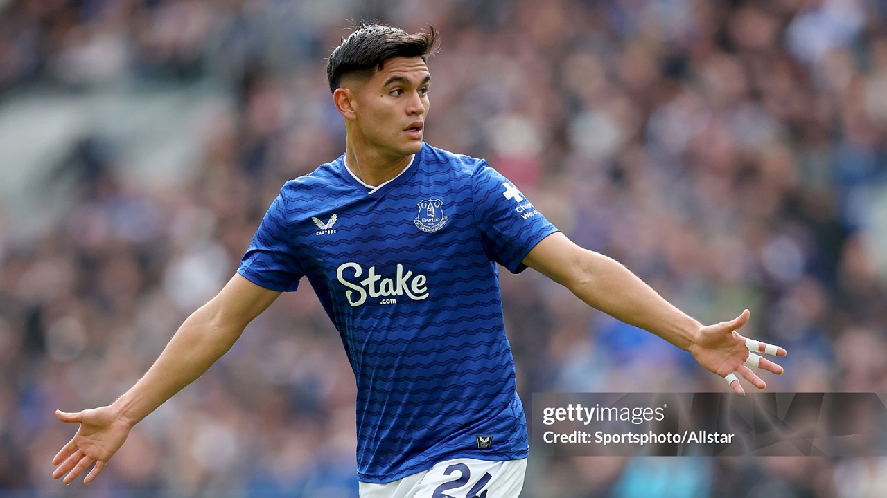 Carlos Alcaraz Absen Berminggu-minggu, Everton Terpukul