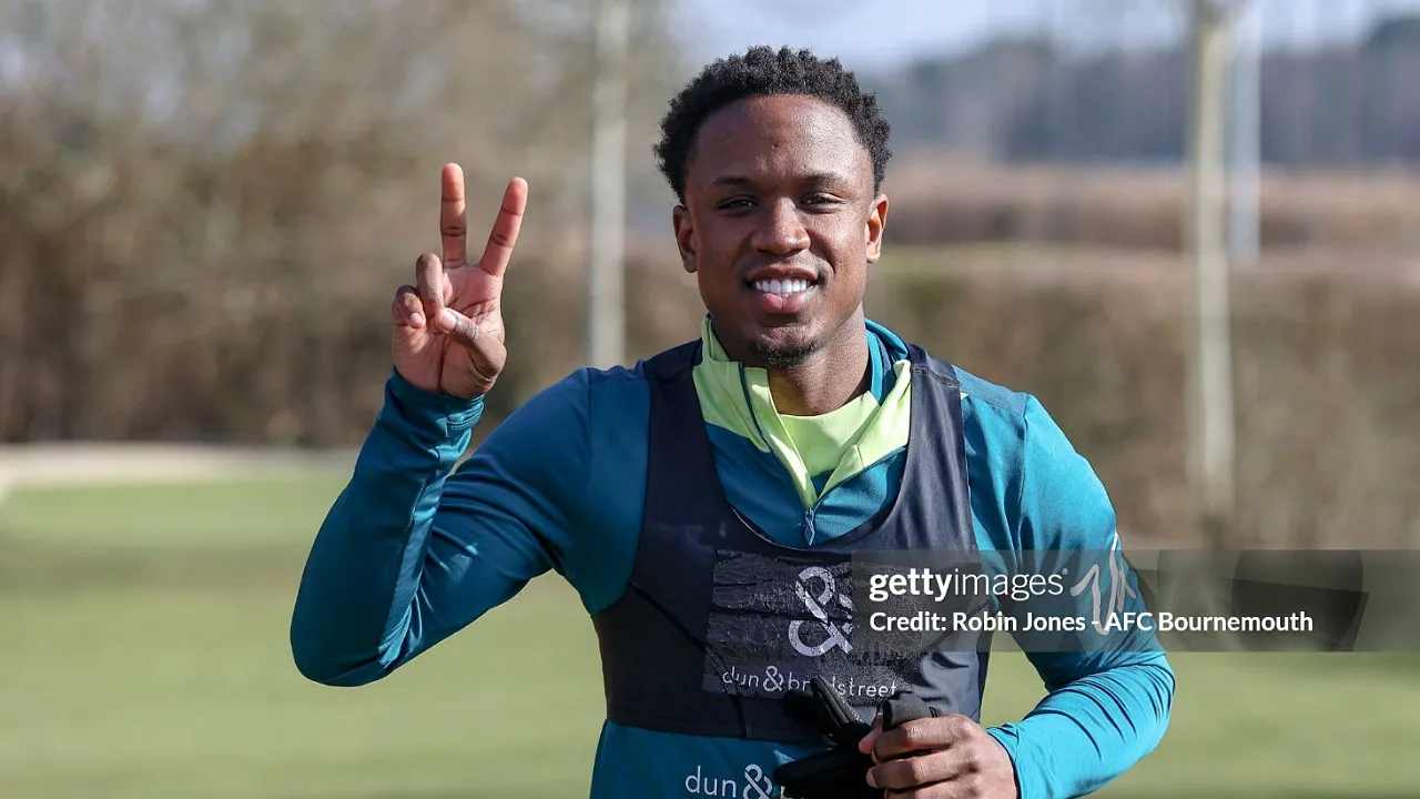 Cruzeiro Batal Permanenkan Luis Sinisterra dari Bournemouth