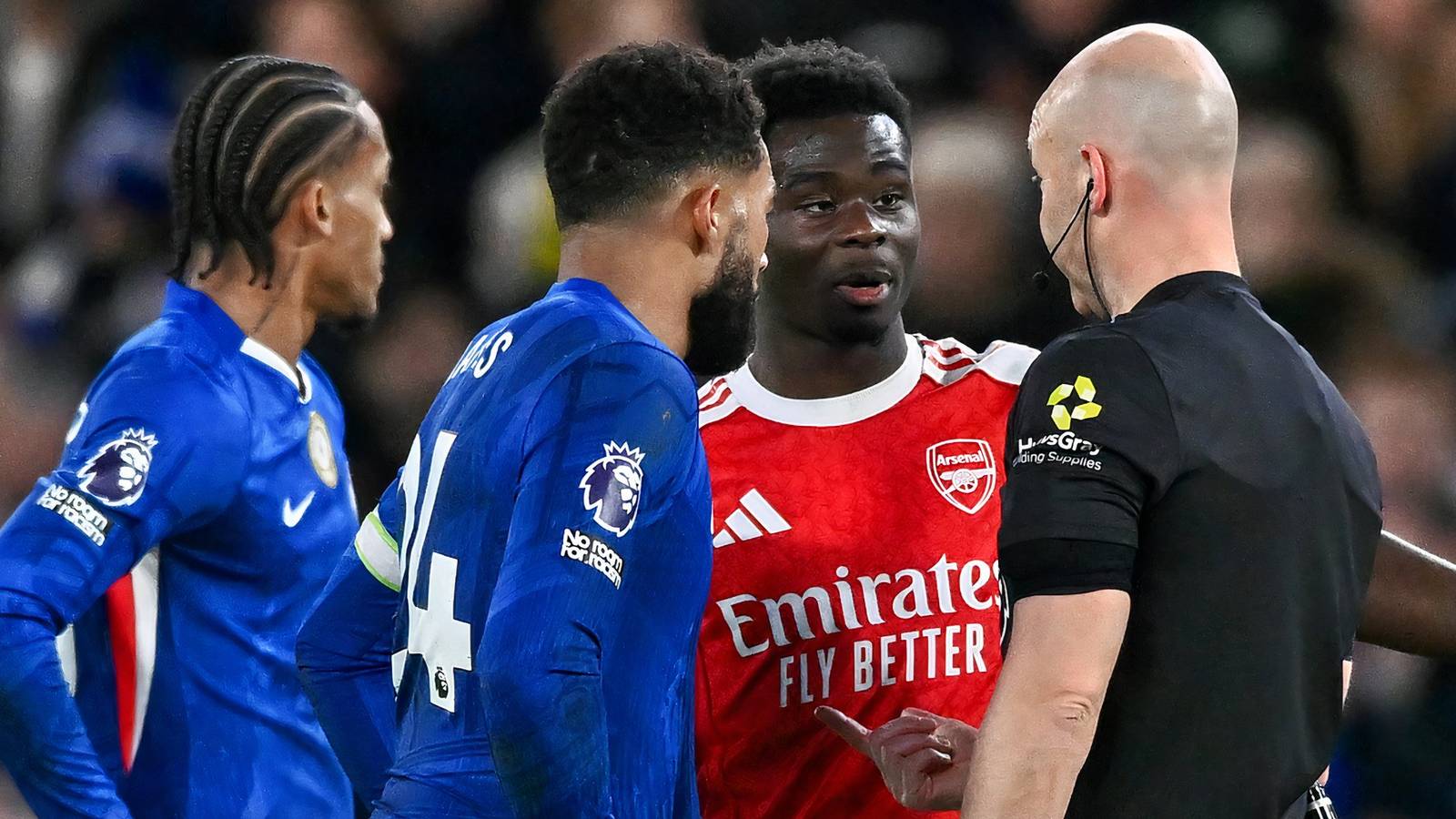 Kontroversi Pemilihan Wasit Warnai Laga Arsenal vs Chelsea