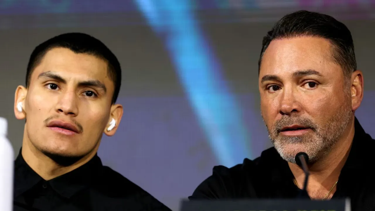 Oscar De La Hoya Kecam Vergil Ortiz di Tengah Memanasnya Sengketa Hukum