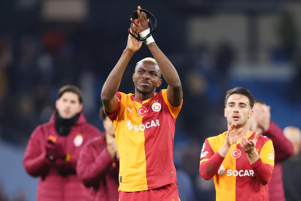 Osimhen Tegaskan Kondisi Lutut Siap Hadapi Juventus di Laga Sengit Kontra Galatasaray - sumber: (footballitalia)