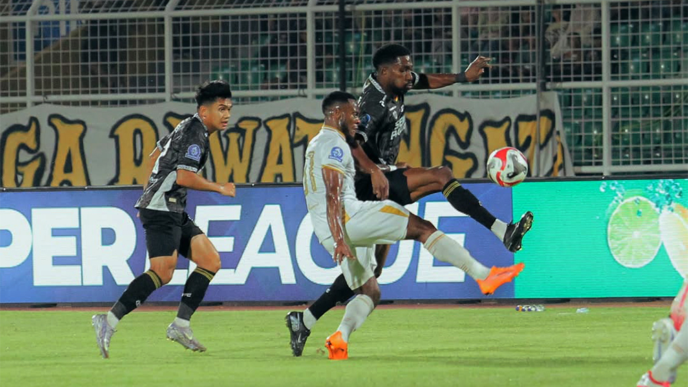 Perjuangan Sengit Semen Padang: Tetap Terjebak di Zona Degradasi