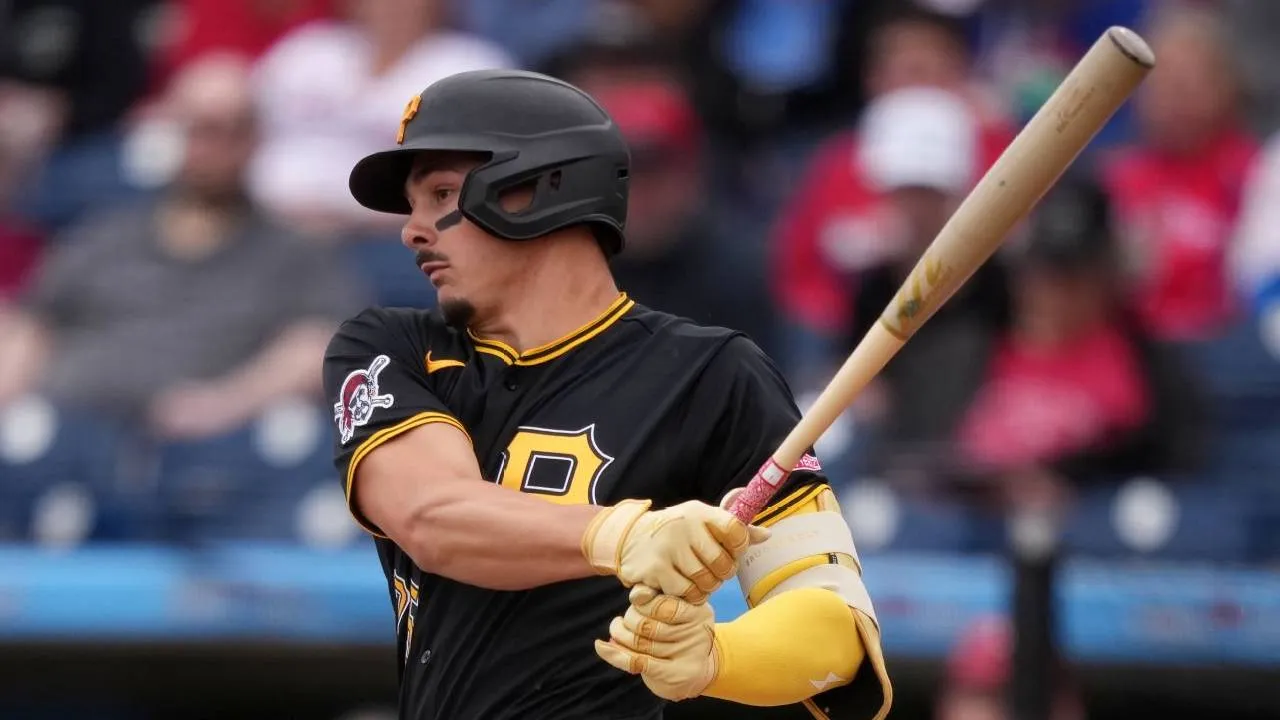 Konnor Griffin menjadi bintang kemenangan Pirates 16-7 atas Red Sox dalam laga Grapefruit League di Fort Myers, Florida, Selasa (24/2) waktu setempat. (Foto: AP)