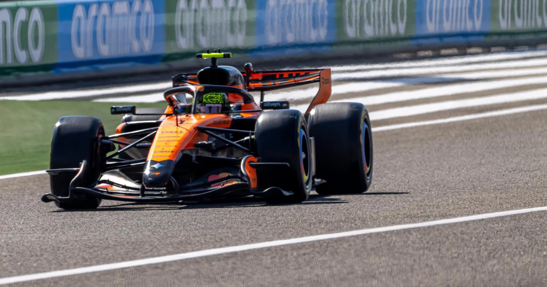 Strategi Mesin Mercedes: Upgrade GP Australia untuk Tim Pelanggan - sumber: (racingnews365)