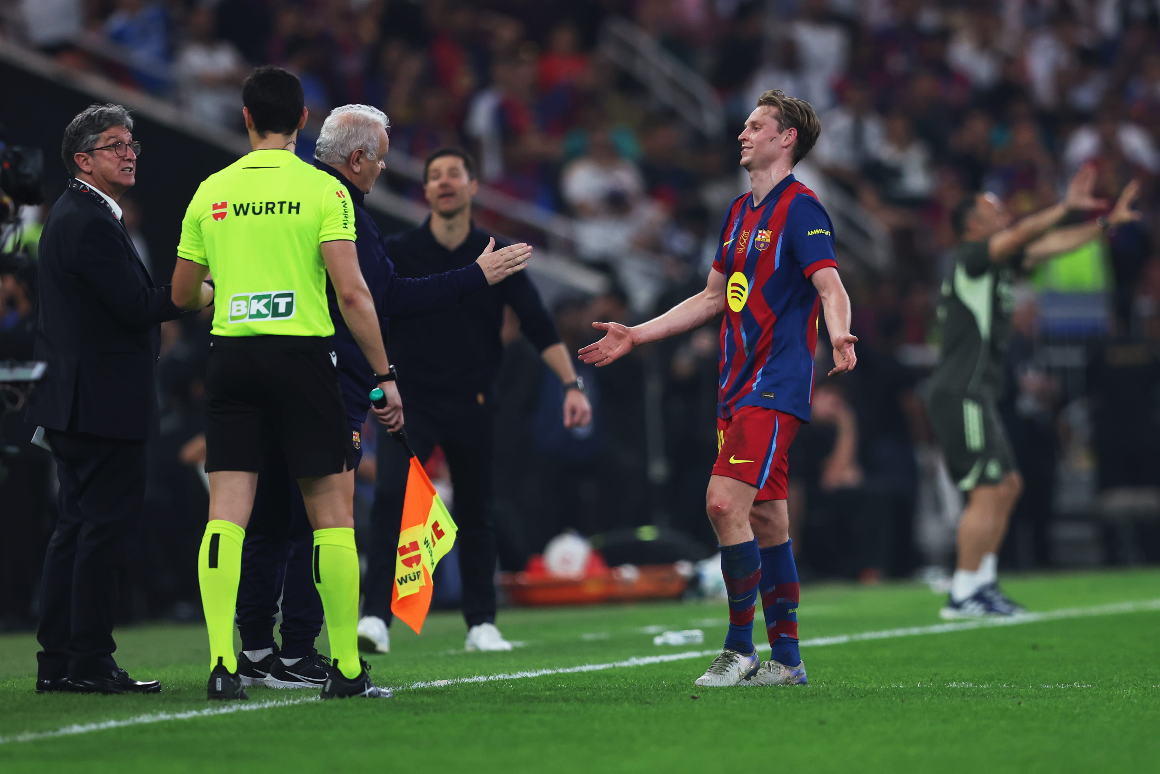 Barcelona: Cedera Frenkie de Jong, Pemulihan Lebih Lama