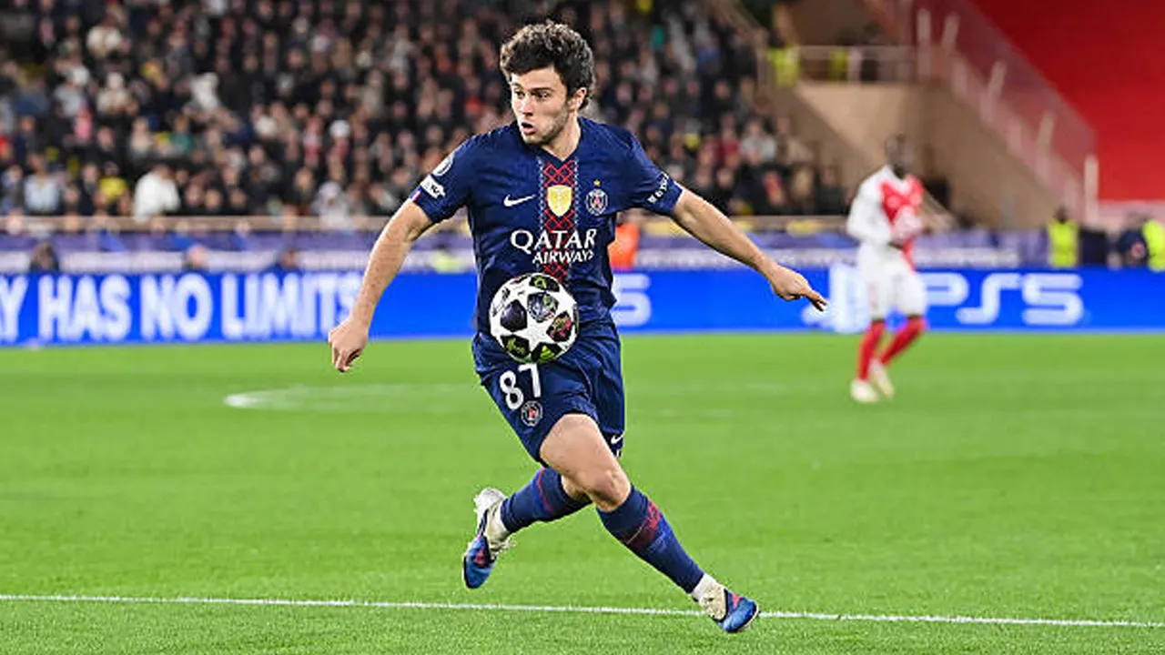 Jalani Musim Gemilang Bersama Paris Saint-Germain, Joao Neves Diguyur Kontrak Baru