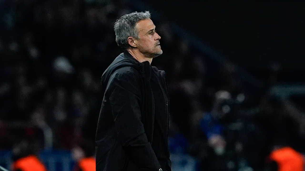 Luis Enrique Nyatakan PSG Siap Lawan Siapapun Usai Lolos 16 Besar