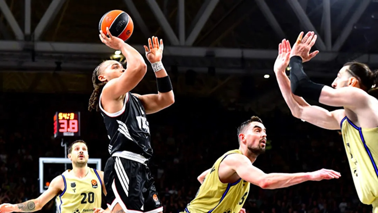 Virtus Bologna Raih Kemenangan saat Jamu Barcelona Basket