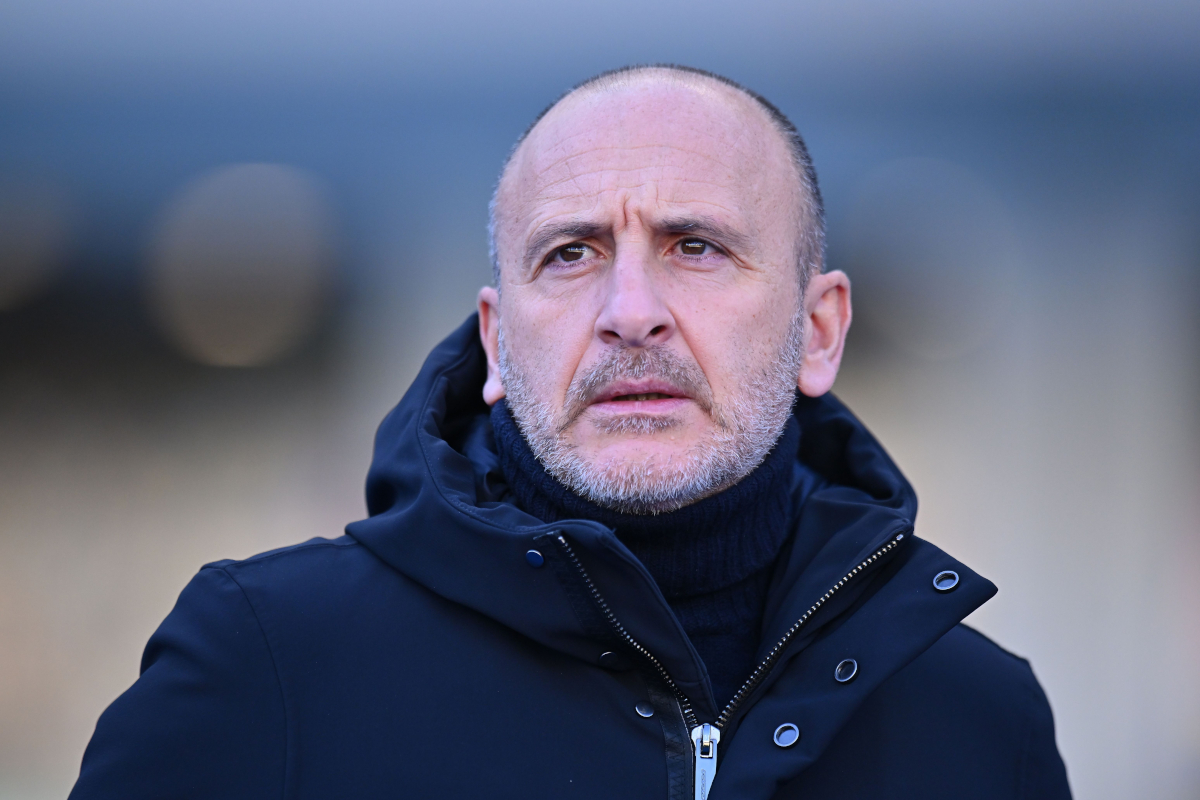 Direktur Olahraga Inter Ausilio: Kami Tak Pernah Bidik Fabregas, Chivu Jadi Prioritas Pertama