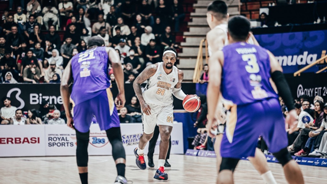 Kentrell Barkley Buktikan Diri sebagai Penguasa Rebound Paruh Musim