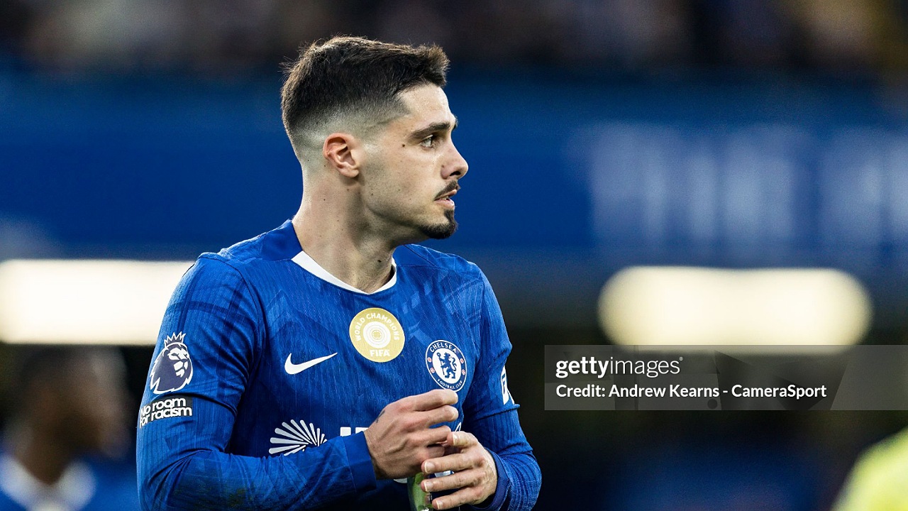 Roberto Martinez Yakin Pedro Neto Bisa Naik Level