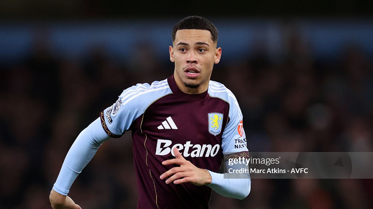 Unai Emery Pastikan Alysson Siap Lawan Wolves