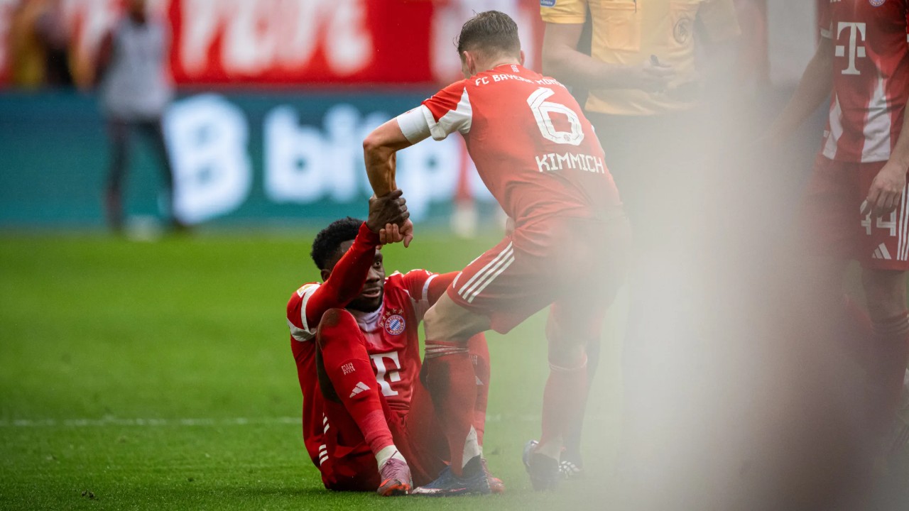 Usai Cedera Lawan Frankfurt, Alphonso Davies Telah Kembali Berlatih