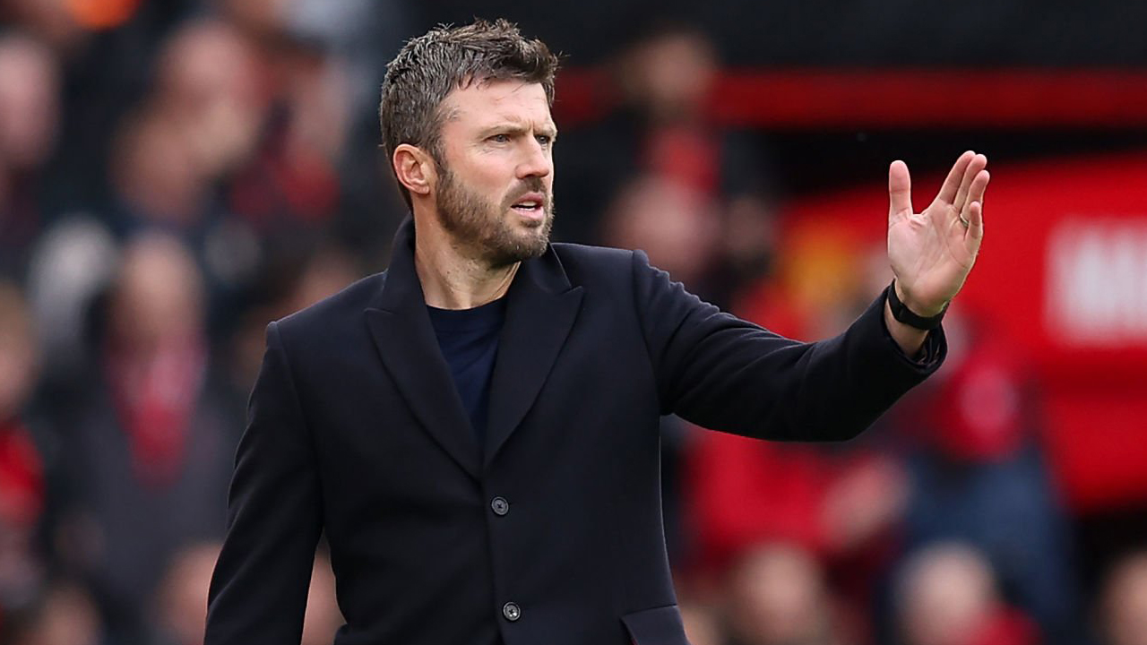 Aaron Wan-Bissaka Dukung Michael Carrick Jadi Manajer Permanen MU