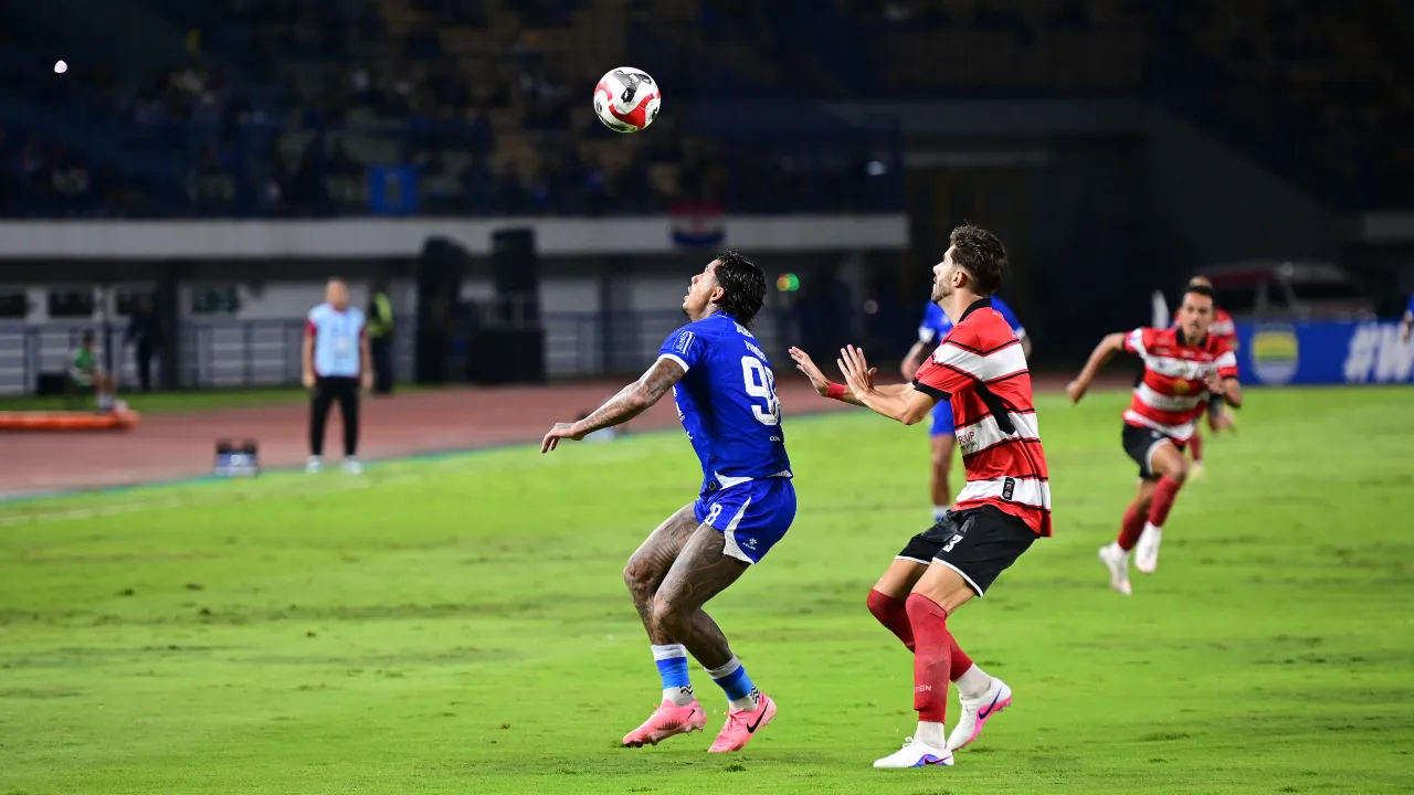 Striker Persib, Ramon Tanque