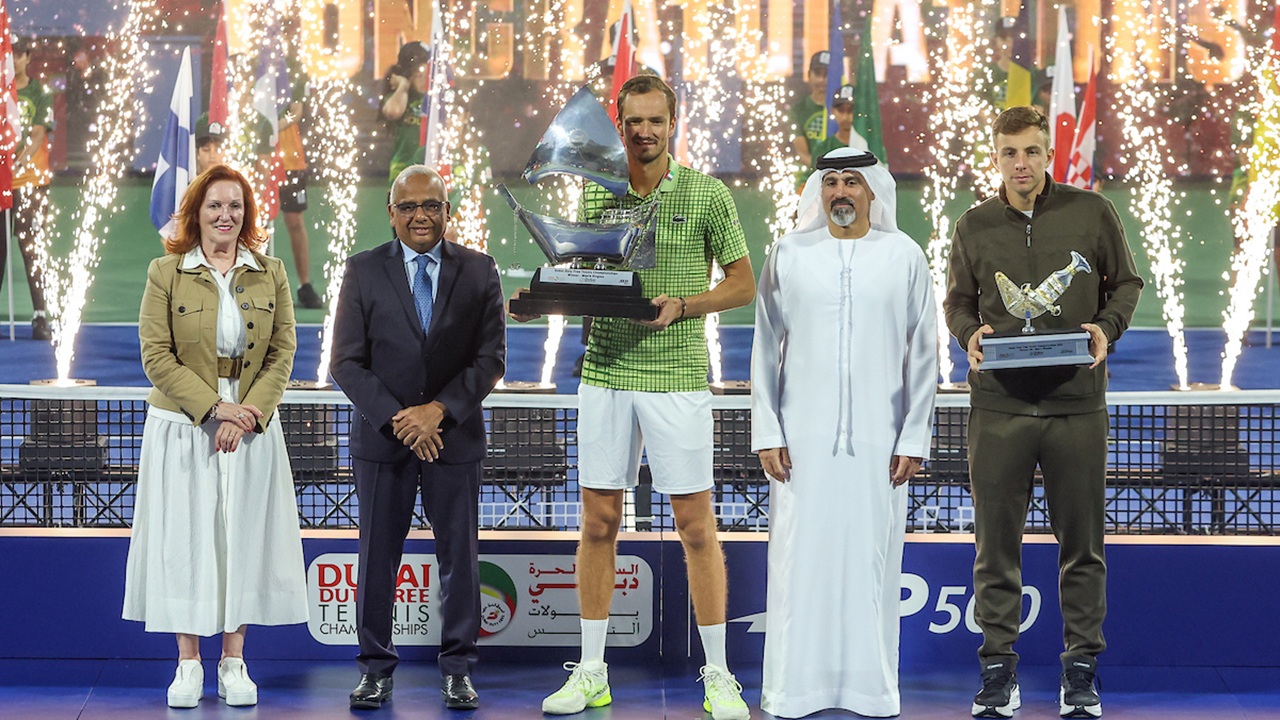 Daniil Medvedev Patahkan Kutukan Gelar Dengan Kemenangan Tak Biasa Di Dubai