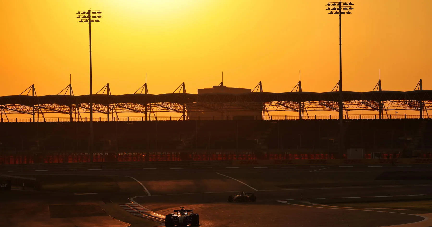 F1 Pantau Situasi Timur Tengah Usai Serangan Bom