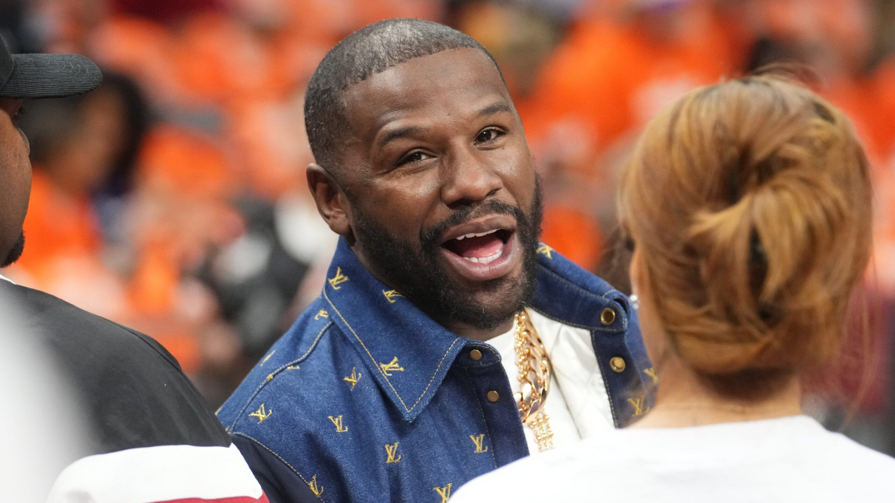 Floyd Mayweather Jr Kembali Naik Ring, Uang Jadi Alasan Utama