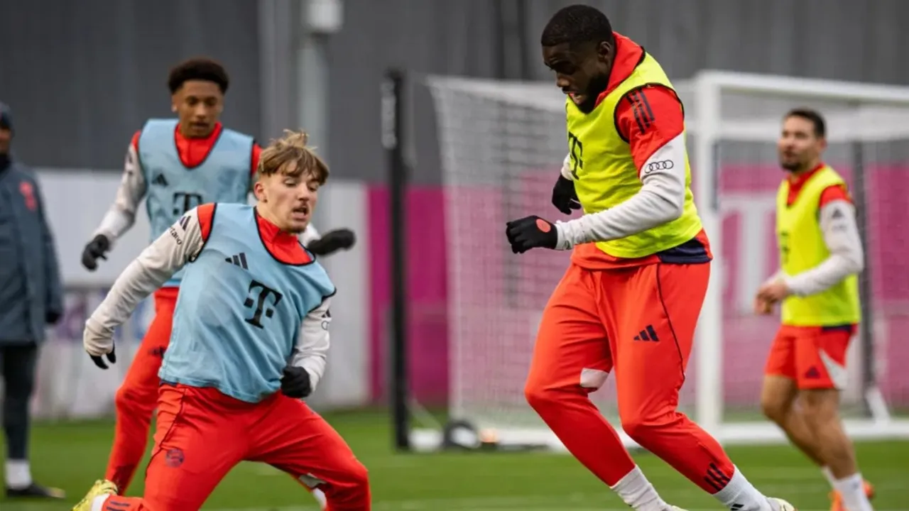 Kalah Postur, Lennart Karl Akui Sulit Lewati Dayot Upamecano