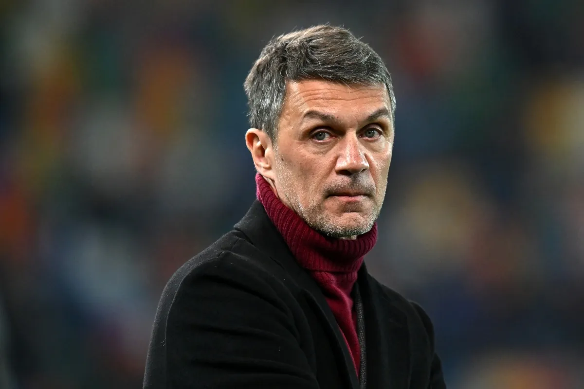 Legenda Italia Maldini Kirim Jersey Milan ke Bintang Muda Barcelona - sumber: (footballitalia)