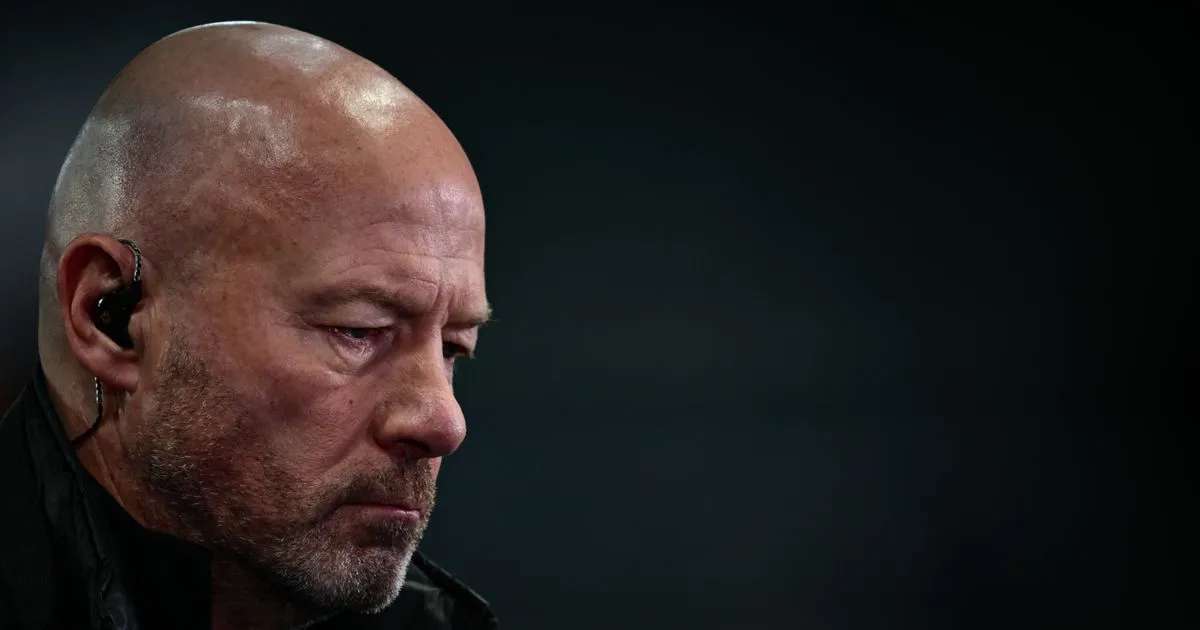 Shearer Ungkap Kelemahan Arsenal di XI Gabungan Arsenal-Chelsea - sumber: (footballlondon)