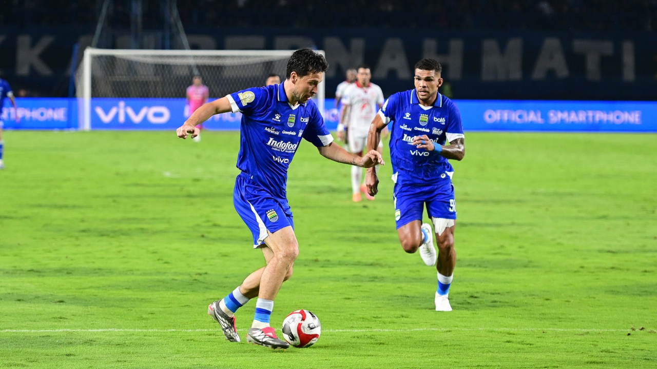 Thom Haye Diproyeksikan Bisa Tampil Lagi Lawan Persebaya