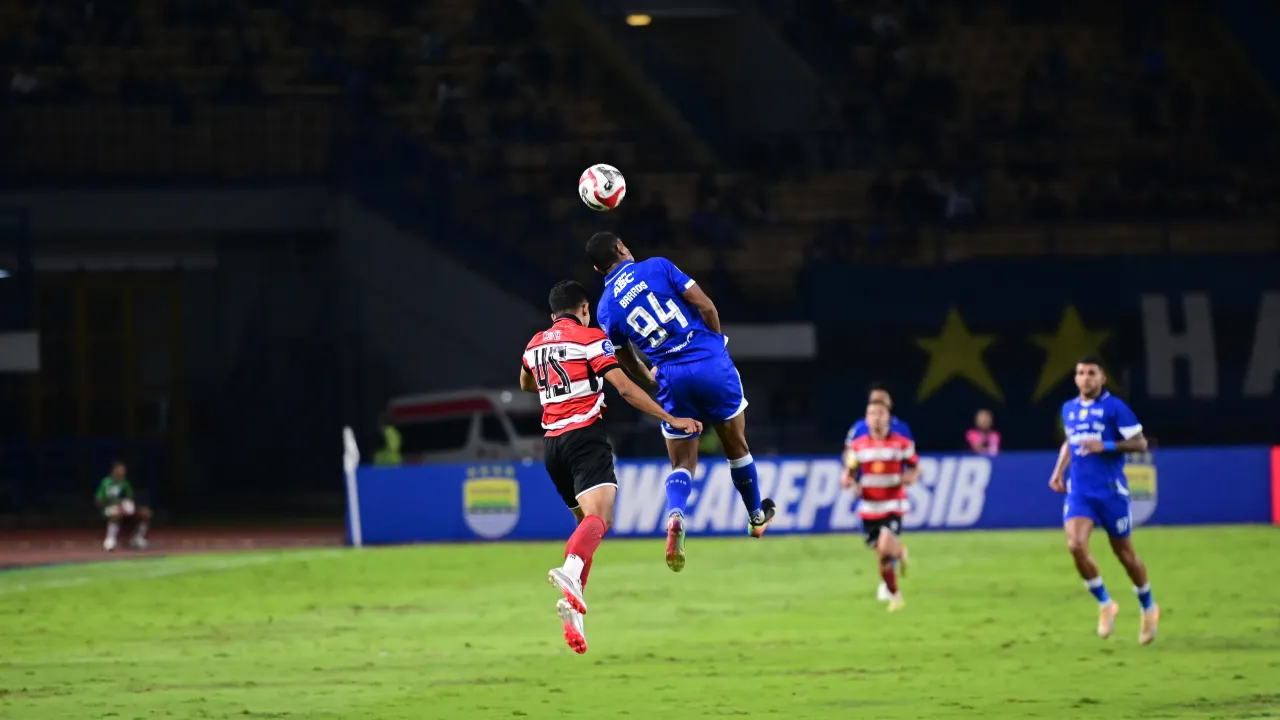 Umuh Pompa Motivasi, Persib Jawab Kritik Lewat Hasil Telak