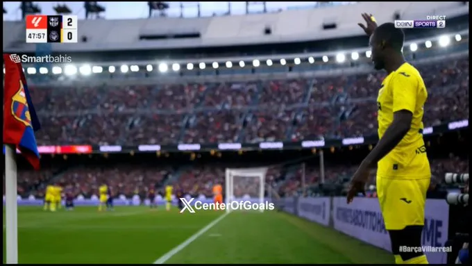 Villarreal Cetak Gol, Kurangi Keunggulan Barcelona - sumber: (footballespana)