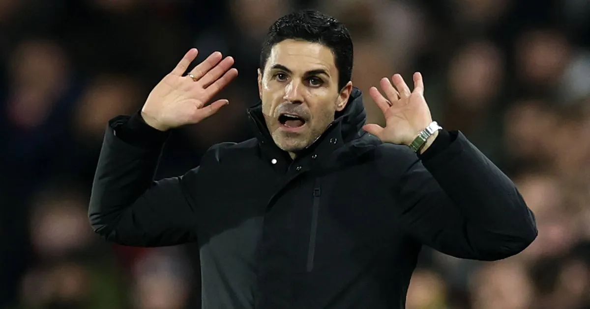 Arteta Pertimbangkan Keputusan Besar, Bidon Siap Gabung - sumber: (footballlondon)