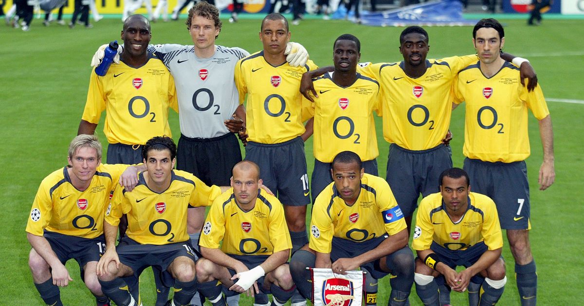 Ashley Cole: Tinggalkan Arsenal Demi Chelsea, Tanpa Penyesalan