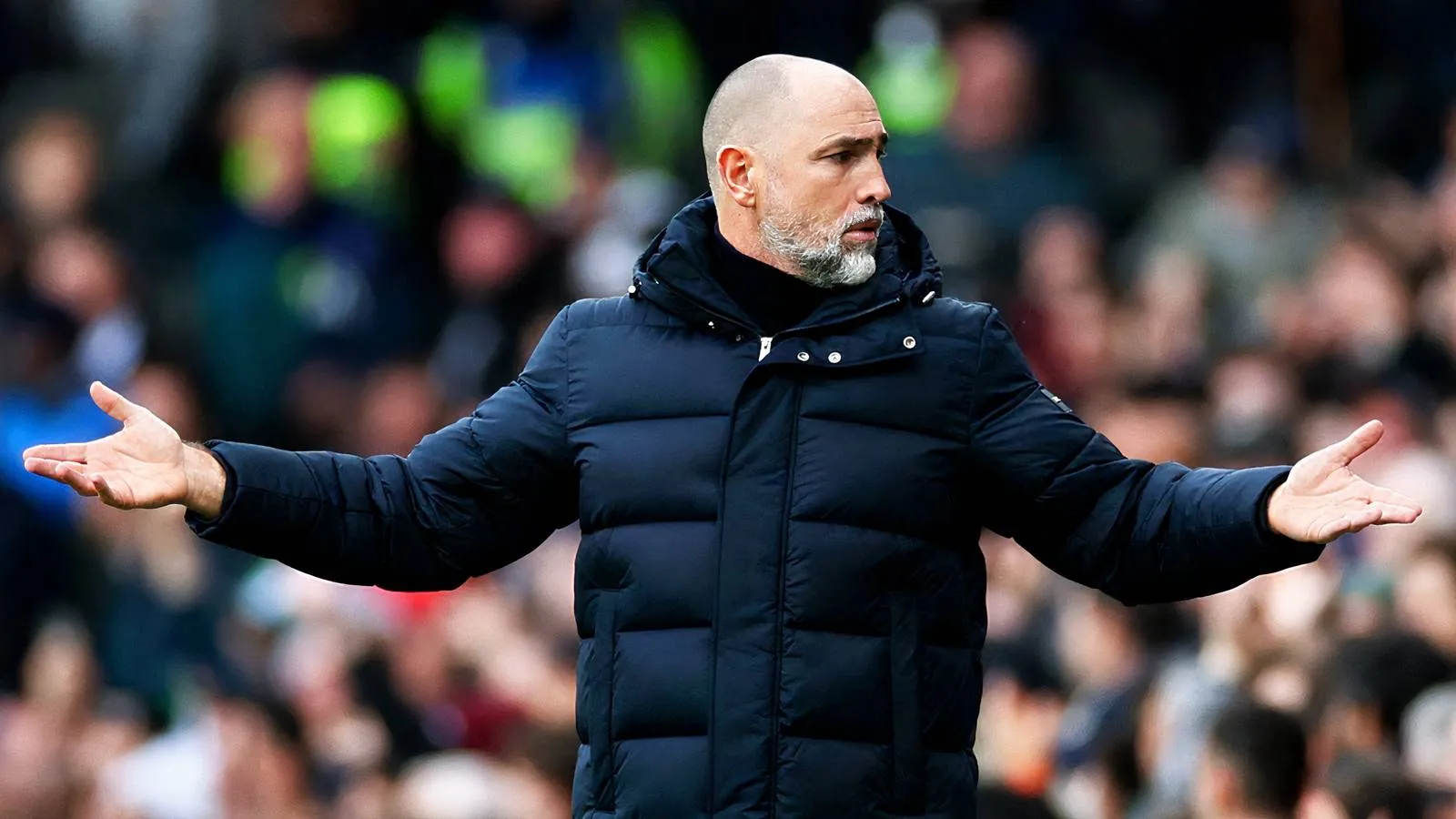 Keputusan Kontroversial Fulham Bikin Tottenham Geram - sumber: (givemesport)