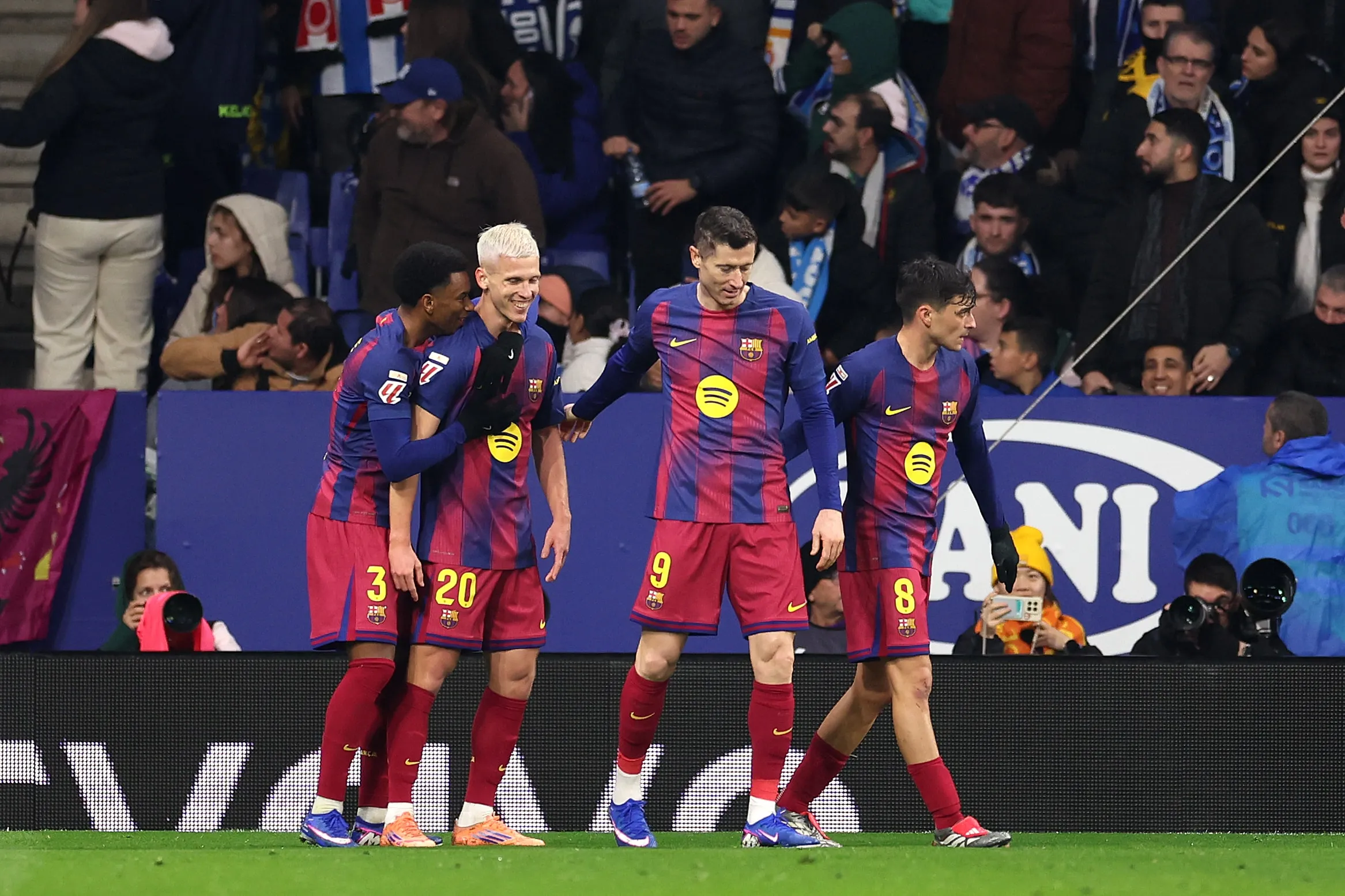 Lewandowski Absen di Copa del Rey karena Cedera Mata - sumber: (footballespana)