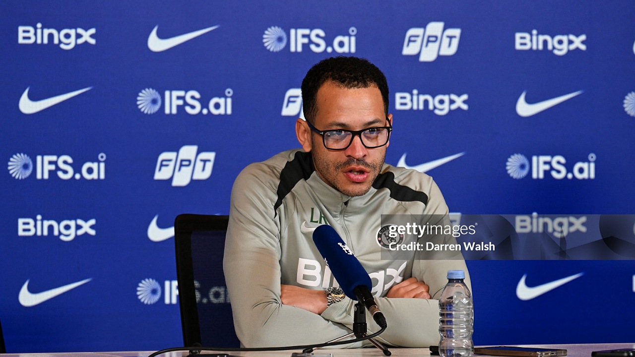 Liam Rosenior Yakin Chelsea Siap Hadapi Arsenal