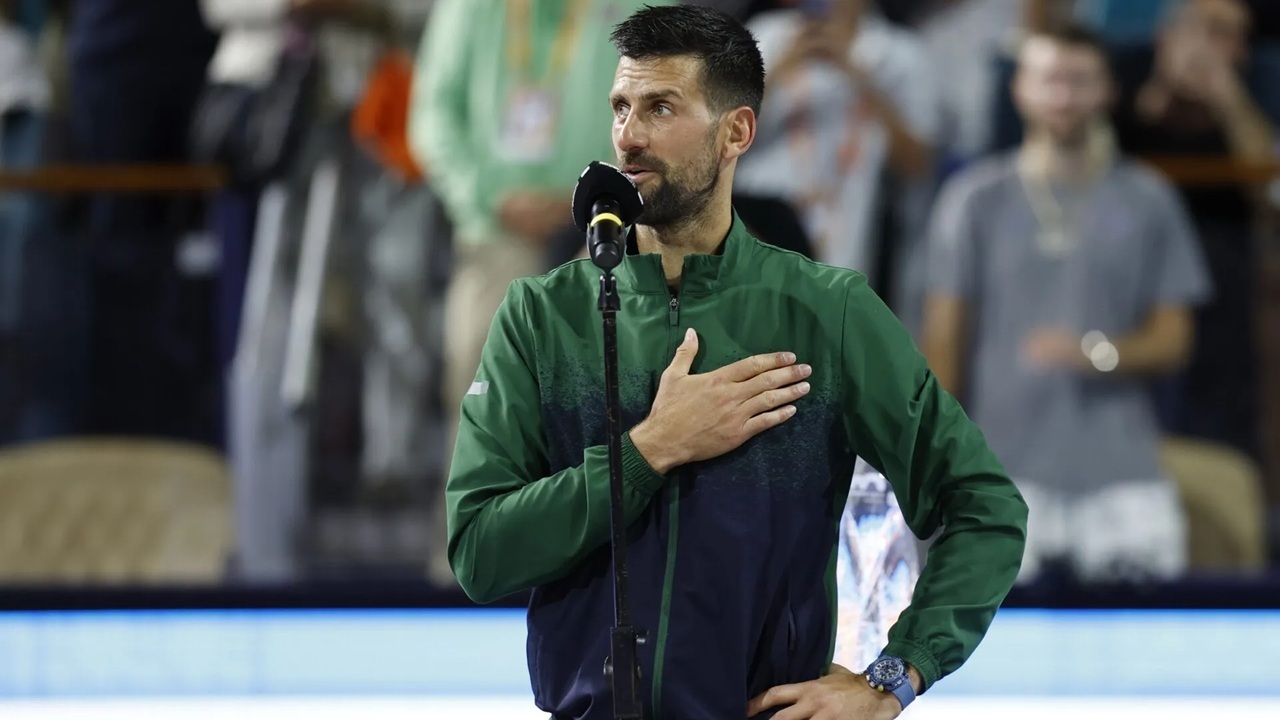 Novak Djokovic Menginspirasi Tim Football UCLA Dengan Pesan Menggugah